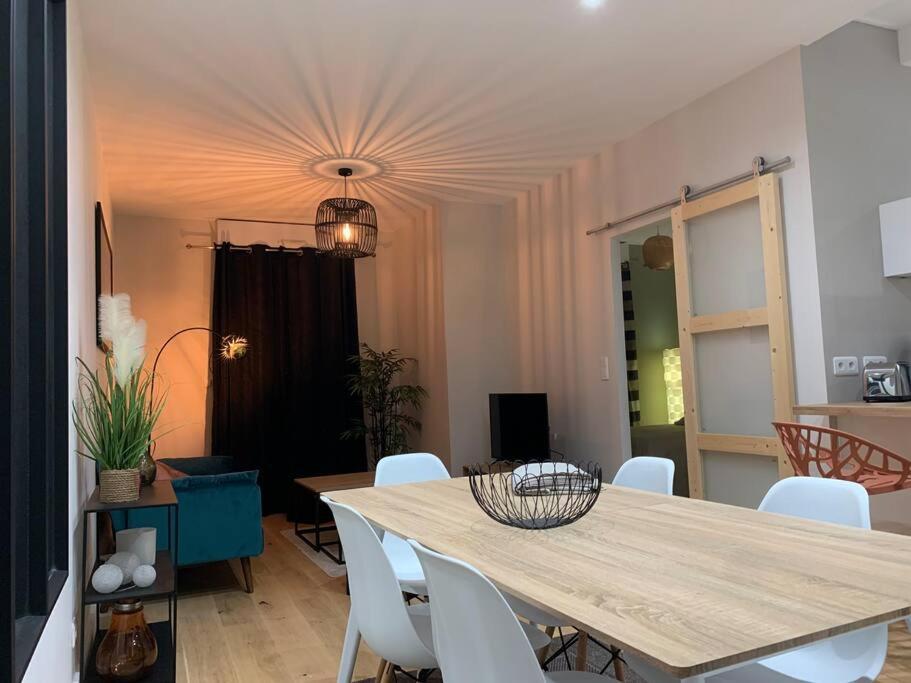 Appartements De Standing Centre Ville, Gare, Jardin,Terrasse Le Mans Bagian luar foto